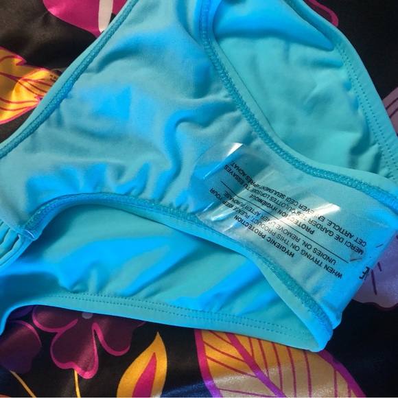 Turquoise Blue Sexy Bikini Bottom with Side Detailing “Macrame like” NEW! - Picture 5 of 7